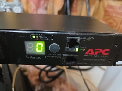 APC Metered Rack PDU/ ILPL 885-1890 / AP7801 - Image 1 of 4