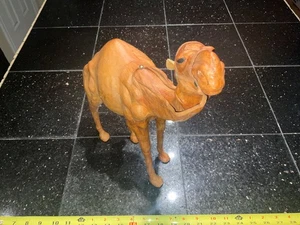 RAR Vintage Kamel Leder umwickelt große Figur Einsatz Augen Sattel Krippe - Bild 1 von 8