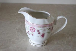 GRACE TEAWARE FLORAL CREAMER - PINK/GREEN/WHITE - NEW - Picture 1 of 1