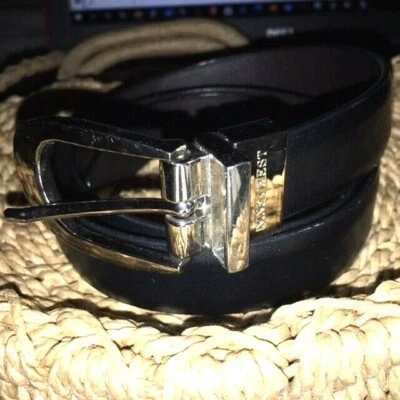 Cinturón de cuero Nine West delgado excelente estado, mediano para mujer Foto 1 de 3