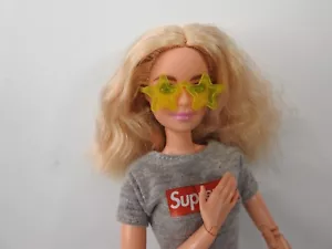 BARBIE DOLL EYE WEAR MIX & MATCH #10 CLEAR YELLOW STAR FRAME SUNGLASSES - Picture 1 of 1