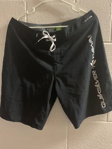Quiksilver Hawaii Black Men’s 32 High Line 4 Way Stretch Board shorts - Picture 1 of 8