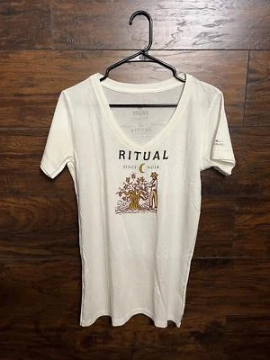 Camiseta Veramonte Wine - Ritual Pinot Noir Merch - Trunk LTD Foto 1 de 4