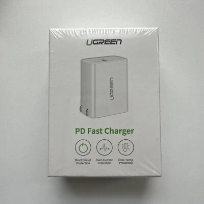 Ugreen USB C Fast Charger / 100-250v 18w / for iPhone/Lightning/Android/Samsung - Image 1 of 2