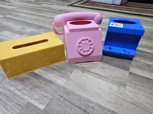 TELÉFONO RETRO, VIDEOJUEGOS, BLOQUE DE QUESO x3 Cubiertas de Caja de Pañuelos Novedad Objetivo 2024 - Imagen 1 de 4