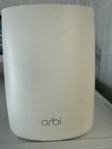 Netgear Orbi AC3000 Tri-Band MESH WIFI System RBR50v2 + 4 Satellites - Picture 1 of 9