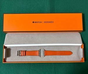 Correa de cuero naranja HERMES Apple Watch Single Tour 40 mm con caja sin usar - Imagen 1 de 9