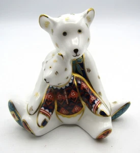 ROYAL CROWN DERBY ENGLAND PORCELAIN MOM & BABY TEDDY BEARS FIGURINE (2.5" - Picture 1 of 4