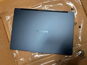 Lenovo Yoga 9i 2-in-1, 2.8k OLED Touch Ultra 7 258V 32GB 1TB - Picture 1 of 3