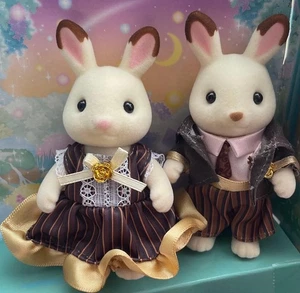 Sylvanian Families Chocolate Rabbit Father & Mother Anniversary Set - Rare Colle - Picture 1 of 2