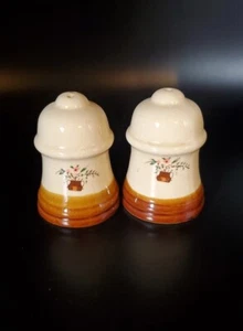 Vintage braun und cremeweiß Geschirr Salz und Pfefferstreuer - Bild 1 von 10