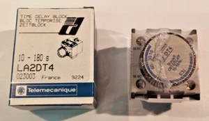 Bloc temporisé TELEMECANIQUE LA2DT4 - Imagen 1 de 2