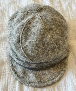NUEVO August The Hag Company Boucle Bias Mod Gorra Gris con Terciopelo Estilo #21171 Nuevo con Etiquetas - Imagen 1 de 6