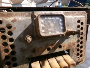 1939 Chevrolet Radio GM - Picture 1 of 7