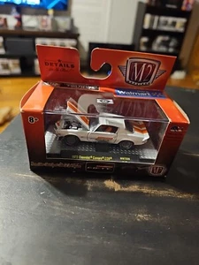 M2 Machines - 1972 Chevrolet Camaro Z/28 - orange White - VP Racing NIB - Picture 1 of 3