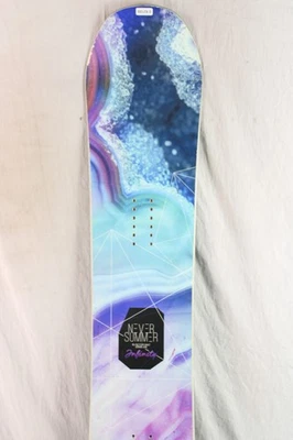 Snowboard para mujer 17-18 Never Summer Infinity usado 151 cm #082189 Foto 1 de 4