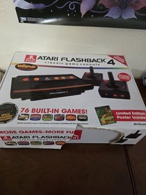Atari Flashback 4 Classic Console 76 Games 2 Wireless Controllers Adapter Manual