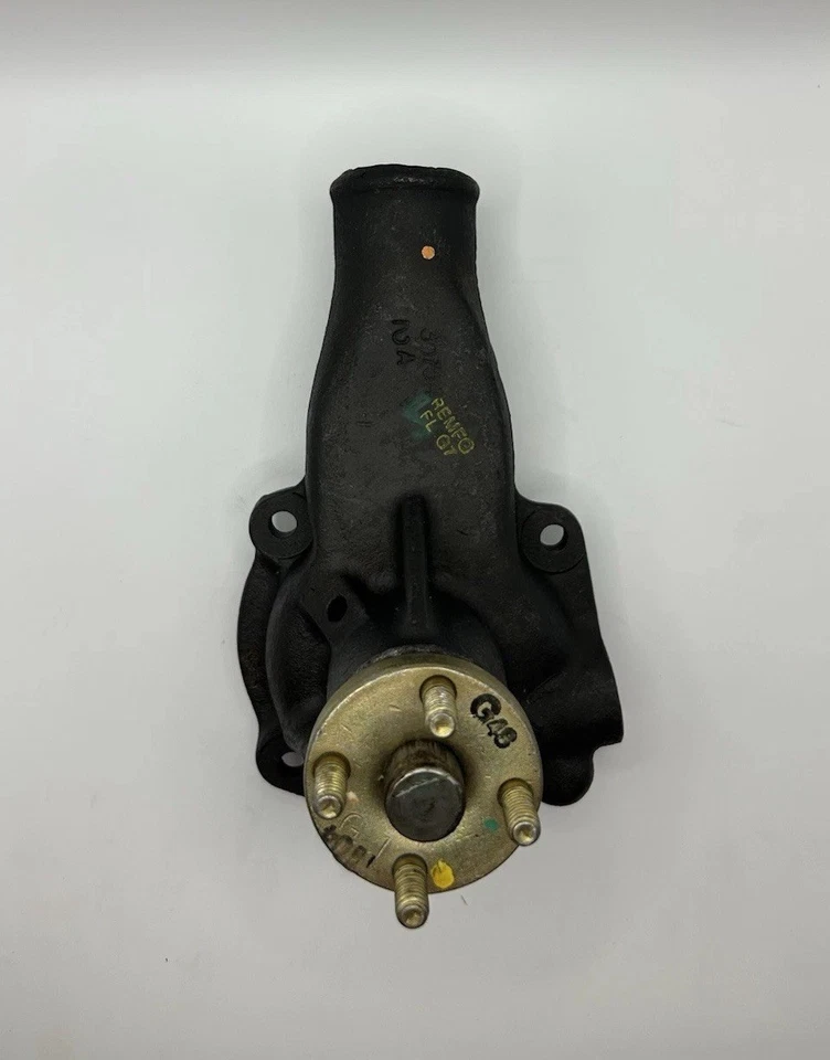 Bomba de agua Cardone 58-260 Reman GM 5,0 L/5,7 L V8 aplicaciones 1987-1995 Foto 1 de 4