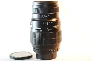 Sigma 70-300mm f/4-5.6 D macro FX lens for Nikon F100 D90 D610 D850 D750 D7200 - Picture 1 of 9