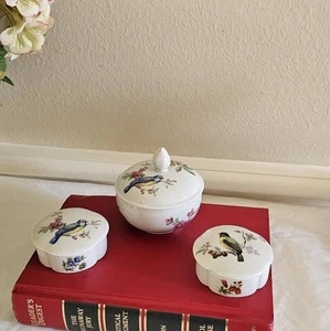 Limoges Frankreich Porzellan Schmuckschatulle 3er Set - handbemalt Vögel Blumen... - Bild 1 von 10