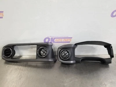 Toyota Tacoma TRD 18 2018 velocímetro todoterreno radio bisel de racimo  Foto 1 de 4