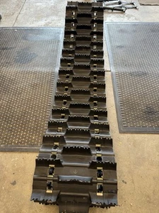 Challenger Snowmobile Track 151 x 15 x 2" 2.52 Pitch Polaris Arctic Cat SKI-DOO - Picture 1 of 16