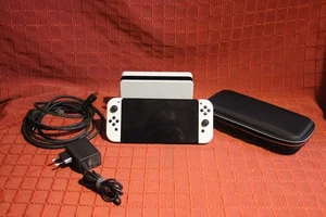 Nintendo Switch OLED weiß - Bild 1 von 11
