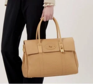 Mulberry  Bayswater  Bag Small Classic Grain  Dark Golden Yellow - Picture 1 of 8