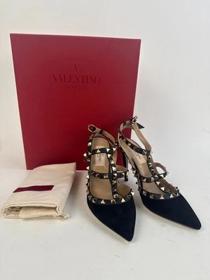 Sandalia Valentino Garavani Negra Gamuza Cuero Rockstud Correa al Tobillo EU 35 / US 5 Foto 1 de 4