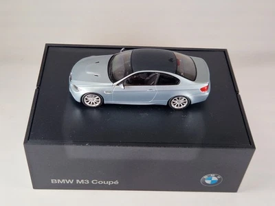Minichamps 1:43  BMW M3 Coupe E92 Silverstone metallic  80420422605 2008 Dealer - Bild 1 von 4