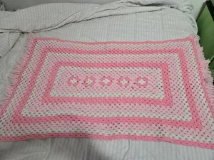 Crocheted Handmade Traditional Granny Baby Pink & White  Afghan - Picture 1 of 2