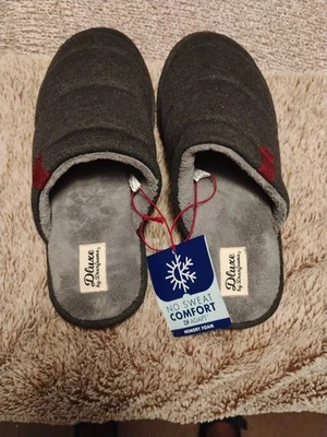 Zapatillas de espuma Dear de lujo gris oscuro para hombre talla 7-8 $18 / envío gratuito Foto 1 de 4