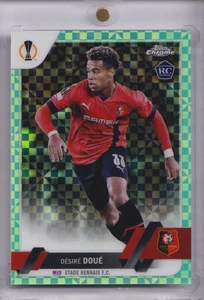 2023-24 Topps Cromo UEL Désiré Doué Novato Green Ray Wave/399 Stade Rennes - Imagen 1 de 2