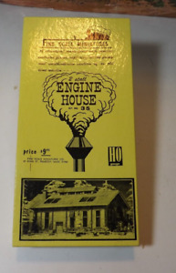 HO SCAL - FINE SCALE MINIATURES - KIT #35 "ENGINE HOUSE - 2-STALL"