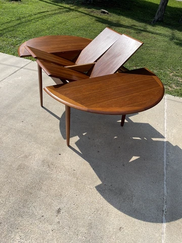 Vintage Danish Teak Dining Table By Sven Aage Madsen For Knudsen And Son Cover