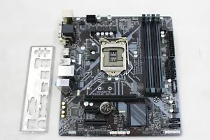 Gigabyte B360M DS3H Intel B360 LGA1151 DDR4 scheda madre micro ATX per sistemi desktop - Foto 1 di 4