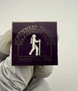 Northwest Striders Volkssport Club Bellevue, Washington Enamel Lapel Pin - Picture 1 of 5
