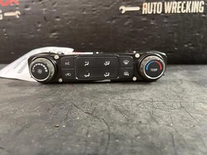 17-18 SILVERADO 1500 HEATER AC TEMP CLIMATE CONTROL PANEL SWITCH ID# 84164475 - Picture 1 of 10