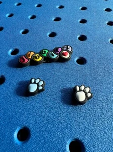 Paw Jibbitz Shoe Charm. Authentic Crocs Jibbitz! New w/out tags. Retired (NEW) - Picture 1 of 8