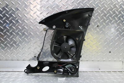 Ventilador de refrigeración del radiador Buell 1125CR 2009 video de funcionamiento Foto 1 de 4