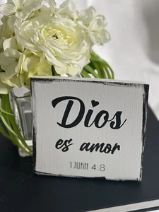 Dios es Amor Letrero de Madera Wood Sign Farmhouse Rustic Handmade 5.5”x5.5”x.5” - Picture 1 of 3