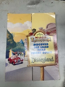 Disneyland Mickey's Toontown 1993 Opening Day Media Press kit - complete - Picture 1 of 22
