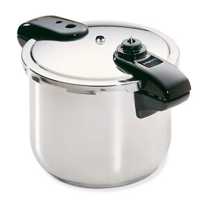Presto 8 Quart Stainless Steel Pressure Cooker. Works on Induction Tops! #01370.