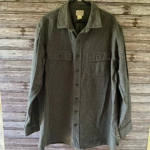 LL Bean Men's Long-Sleeved Button-Down Shirt Sz XL-Tall Traditional Fit Flannel - Picture 1 of 5