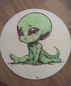Crying Baby Alien Wood Burning 10inch Circle Birch Plywood Plaque - Picture 1 of 2