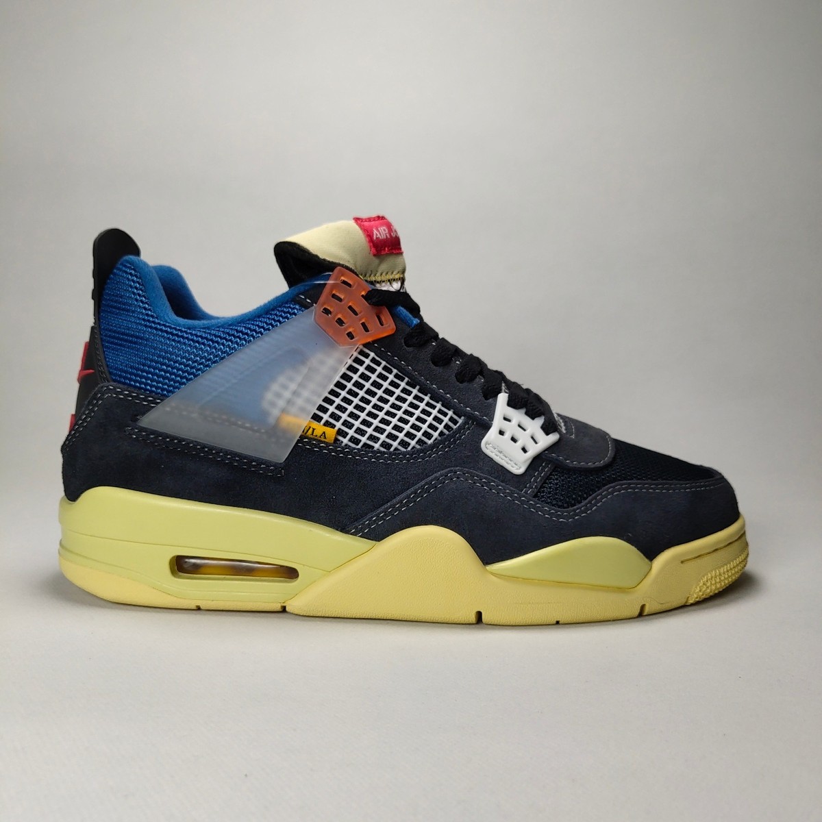 Jordan 4 Retro x Union LA Mid Off Noir for Sale