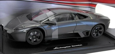 Motormax 1/18 Scale Diecast 79155 - Lamborghini Reventon Matt Grey - Image 1 of 3