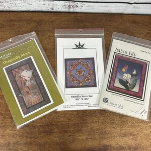 Lot of 3 NEW VTG Sew Quilting Patterns Jill McCloy Julias Lilly Floral Geometric - Picture 1 of 7