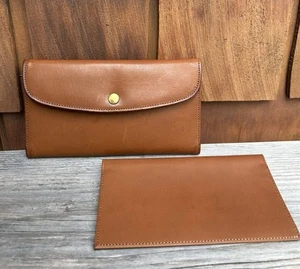 Nuevo Water Buffalo Vintage Coach combinación cartera chequera bronceado británico - Imagen 1 de 10