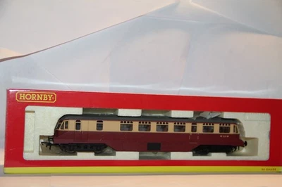Hornby OO Gauge R2869  BR  Dieasel  Railcar  CRIMSON & CREAM No W23W. DCC Ready - Image 1 of 4